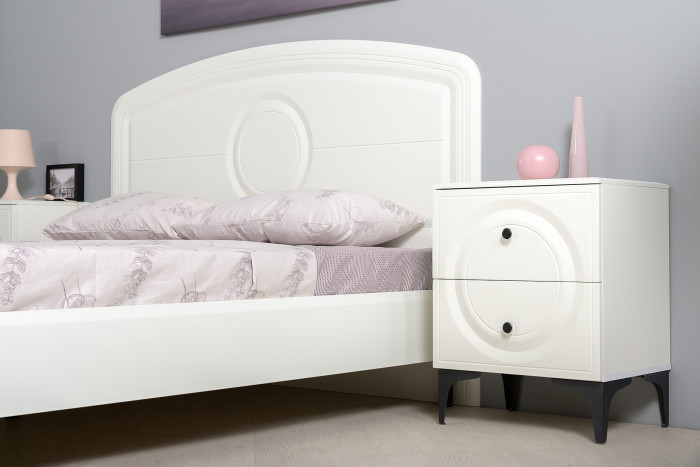 Валенсия Спальня № 11, цвет ЛДСП белый шагрень/чёрный/МДФ белый шагрень, ортопед есть, сп. м. 1600х2000 мм., б/м