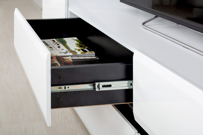 Сидней Комплектация № 063, корпус: белый/чёрный/фасады: МДФ белый глянец