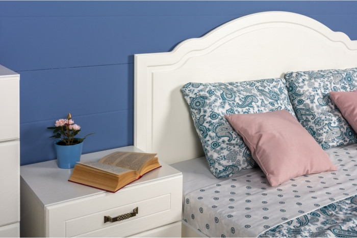 Ливерпуль Спальня № 1 Кровать 11.08ОСН + две Тумбы 08.146 + Шкаф 08.45Н + карниз, ясень ваниль/белый